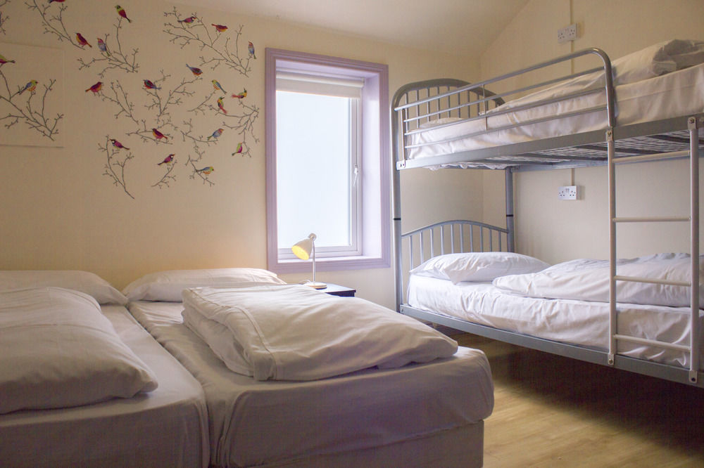 The Times - Camden Place Albergue *